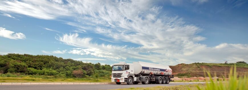 Photo Refrigerated truck