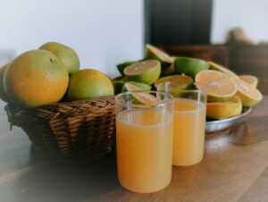 Photo office fruit cocktails